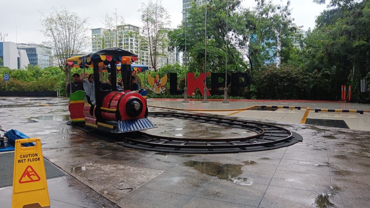 cartoon Train di LKPP