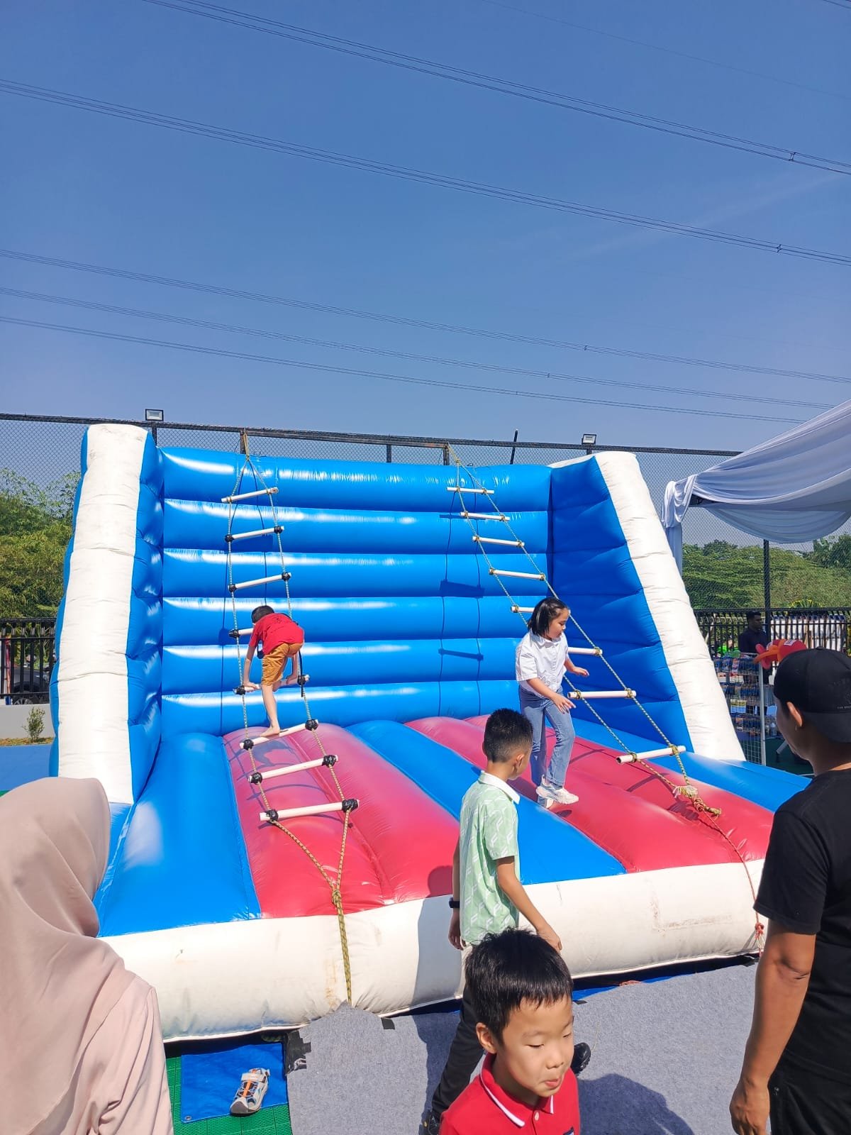 Foto Unit Tangga Gila - Global Master Game