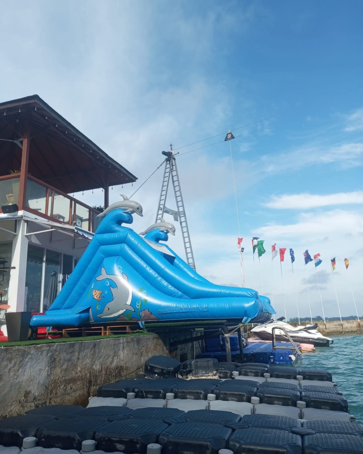 Foto Unit Dolphin Blue - Global Master Game