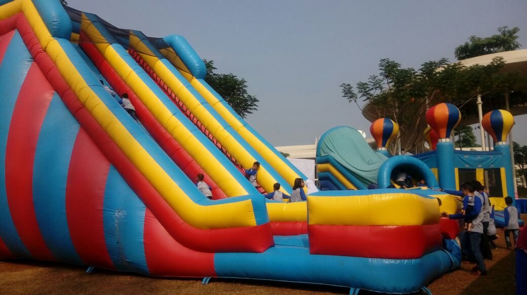 Rental Unit Permainan Giant Double Slide Kategori Bounching Inflatables | Sewa Game Event - Global Master Game - Global Master Game