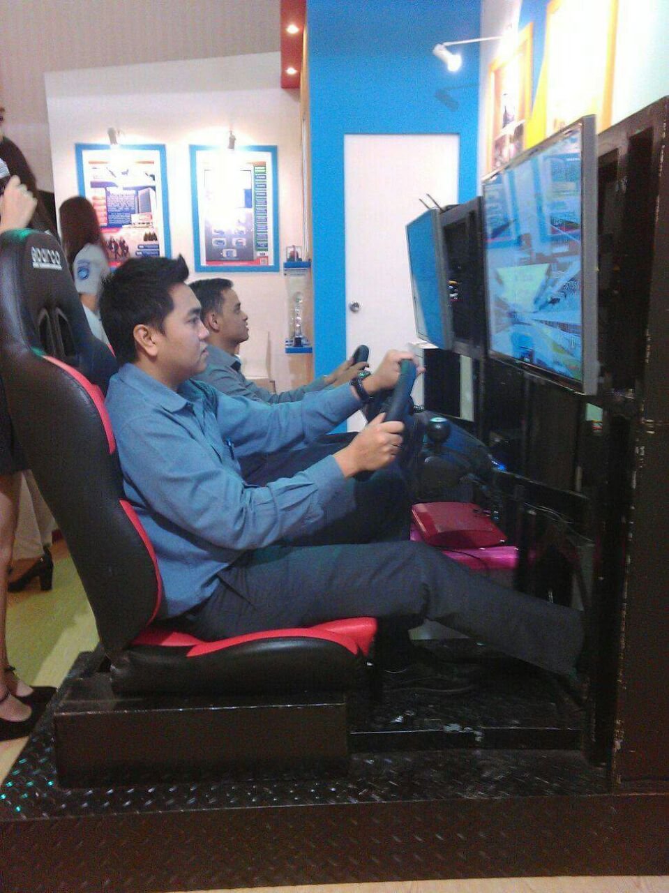 Rental Unit Permainan Grand Turismo GT Force Kategori Electrical | Sewa Game Event - Global Master Game - Global Master Game