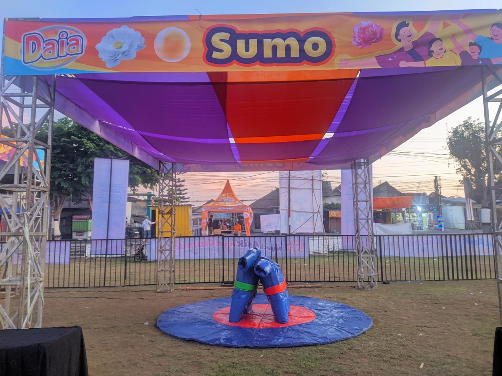 Foto Unit Sumo Suit - Global Master Game