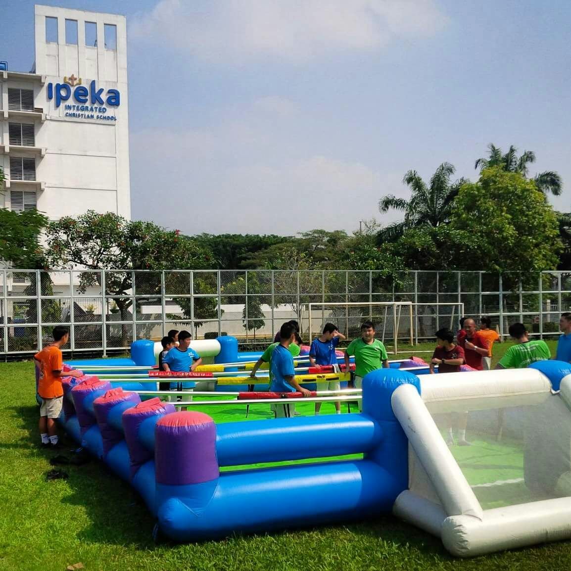 Rental Unit Permainan Human Football Kategori Bounching Inflatables | Sewa Game Event - Global Master Game - Global Master Game
