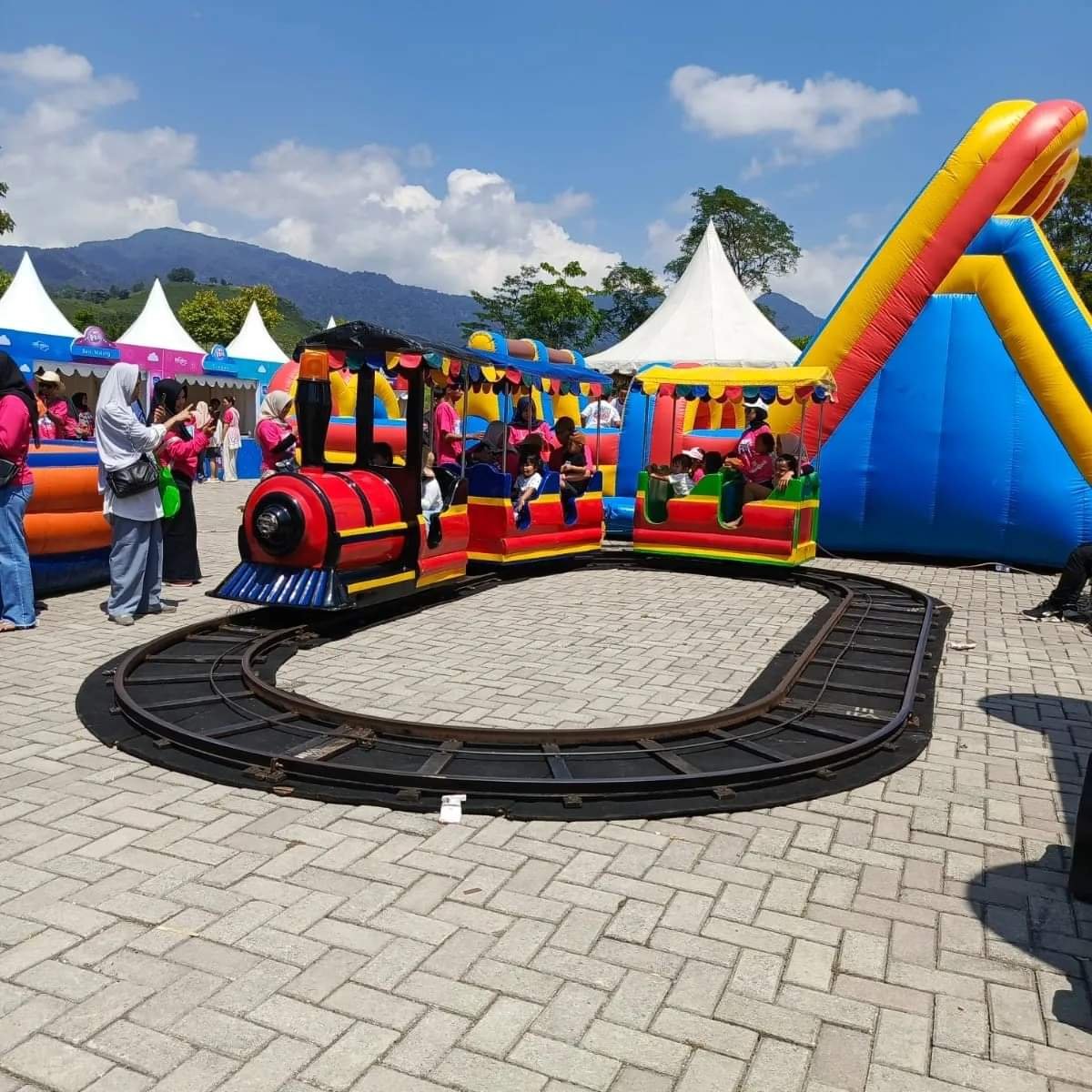 Foto Unit Cartoon Train - Global Master Game