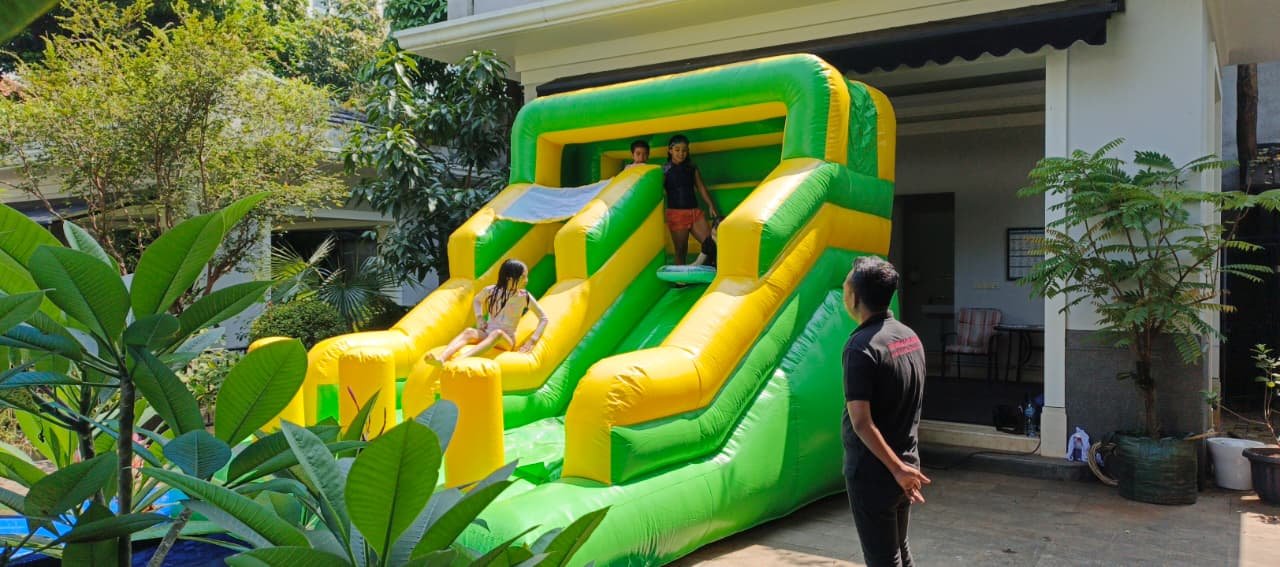 Foto Unit Green Slide Inflatable - Global Master Game